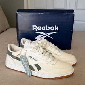 Reebok Club Member Classics